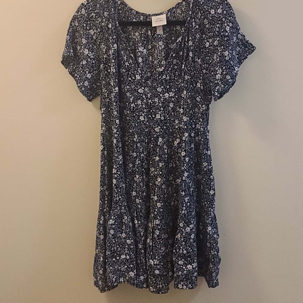 Knox Rose Floral Dress Medium